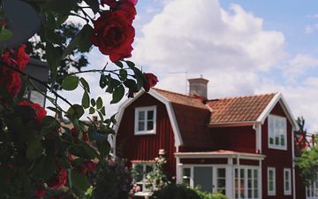 Ny statistik från Boneo visar att färre mäklare tror på sjunkande bostadspriser i sommar, medan köparnas framtidstro ökar.