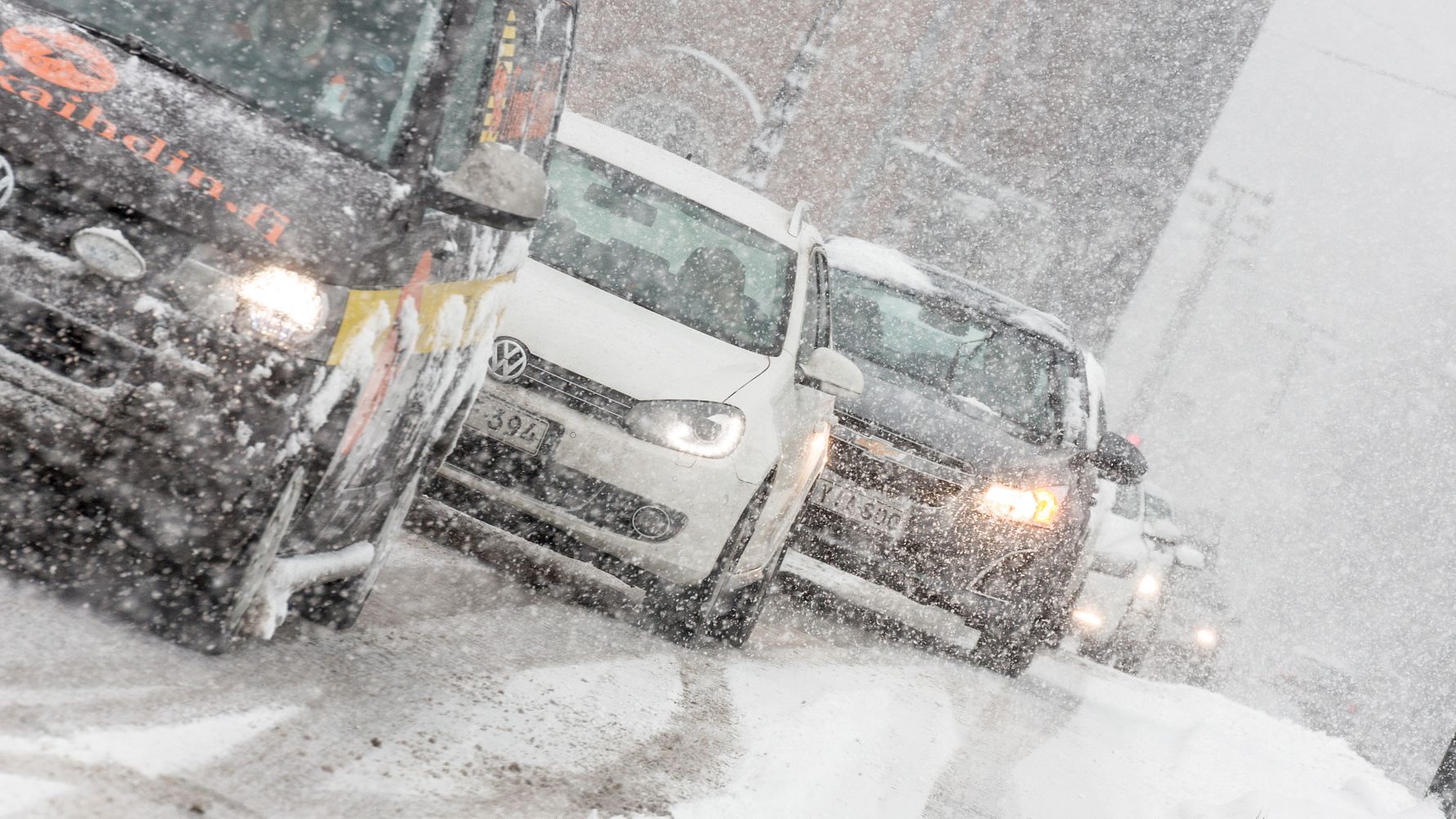 Næste vinter kan sommerdæk i vinterføre give bøde