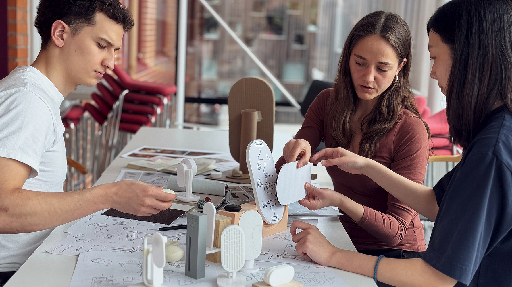 Unveiling Medical Design Innovations at UID25 | Design Talks & Degree Show