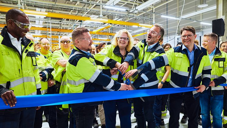 Eaton öppnar ny fabrik i Finland – möter efterfrågan av energieffektiva UPS-system 