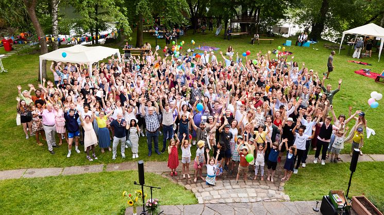 Sommerfest der Kreuzberger Kinderstiftung mit Schülerstipendiaten; Bildrechte/ Image rights: Finnegan Koichi Godenschweger, Kreuzberger Kinderstiftung gAG