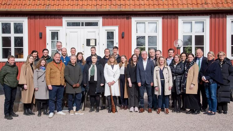 Den 19 mars delades diplom ut till representanter från företagen som skrivit under klimatavtalet. Gänget hade samlats på Erikstorp tillsammans med bland annat Torkild Strandberg (Kommunstyrelsens ordförande) och Pernilla Anderberg (Stadsdirektör).