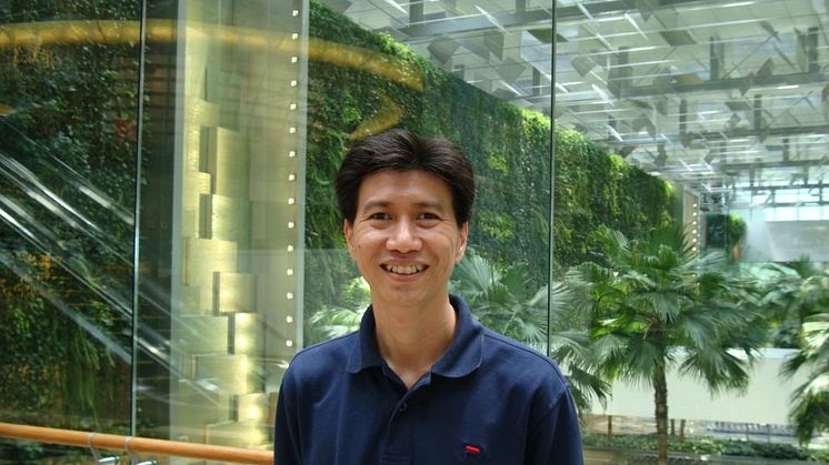 Singaporean closer to S$1 million after gift purchase at Changi Airport