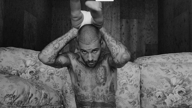JUSTIN BIEBER ÄR TILLBAKA MED ALBUMET "SWAG"