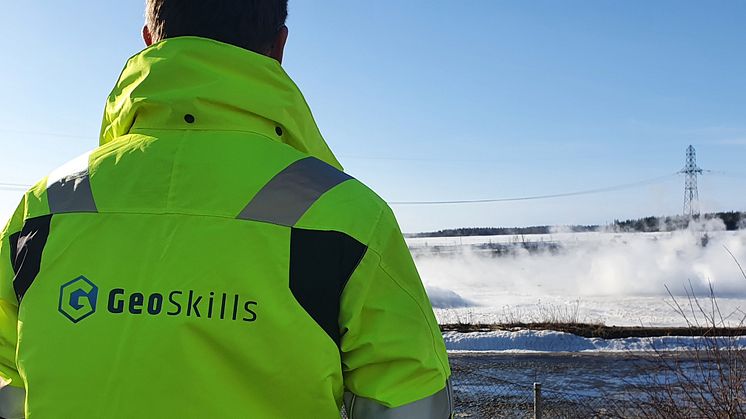 Geoteknik ger möjlighet att jobba både på kontoret och ute i fält.