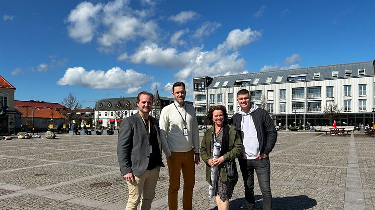 Delar av projektgruppen för Kungsbacka torg. Från vänster: David Dagemark, Adam Hagsjö, Lis Hellström och Markus Nyberg