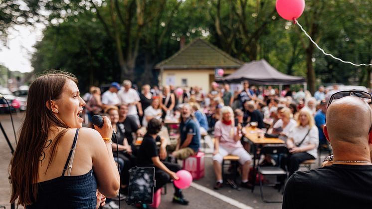 Gut besucht war am Tag der Trinkhallen auch "Heike's Kiosk" in Herne. (Copyright: RTG / Ravi Sejk)