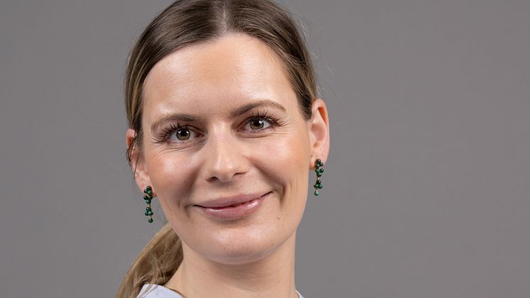 Patent- og varemærkebureauet Budde Schou har ansat Simone Fisker Laursen som ny varemærkerådgiver. Hun kommer med en lang brancheerfaring og får til opgave at styrke håndhævelsen af varemærkerettigheder. Foto: Budde Schou A/S.