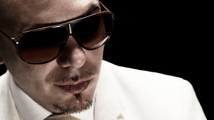 Pitbull gör ledmotivet till Men In Black 3