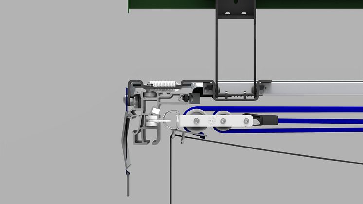 Der MultiMaster ist ein multifunktionaler Dachgurt für das HESTAL-Schiebeverdeck, der das Dach trägt und als Befestigung für Seitenplanen, Wand- und Stützelemente dient.