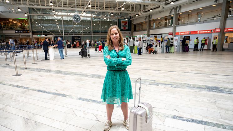 Landvetters flygplatschef Anna Strömwall är redo att välkomna sommarens resenärer. Foto: Swedavia