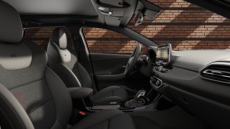 hyundai-i30-hatchback-n-line-interior-0324-02.jpg