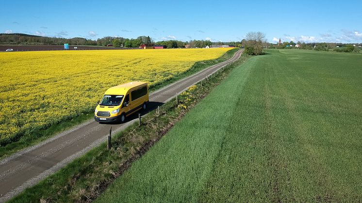 På bilden ser vi ett fordon för serviceresor på Skånetrafiken. Bilarna i SkåneFlex kommer troligtvis ha en annan färg än gul. Men det får vi återkomma till.