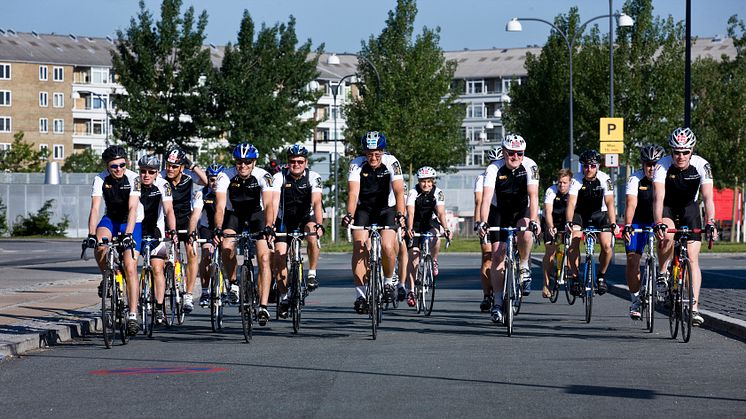Ambitiös team building: Nestlé Nordens ledningsgrupp cyklar från Danmark till Schweiz 