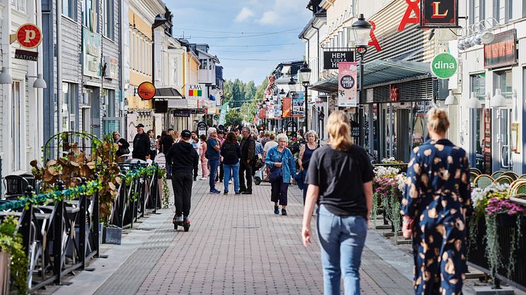 Kommunstyrelsen ger fortsatt stöd till projekt för att utveckla den lokala handeln i Piteå.      Foto: Maria Fäldt
