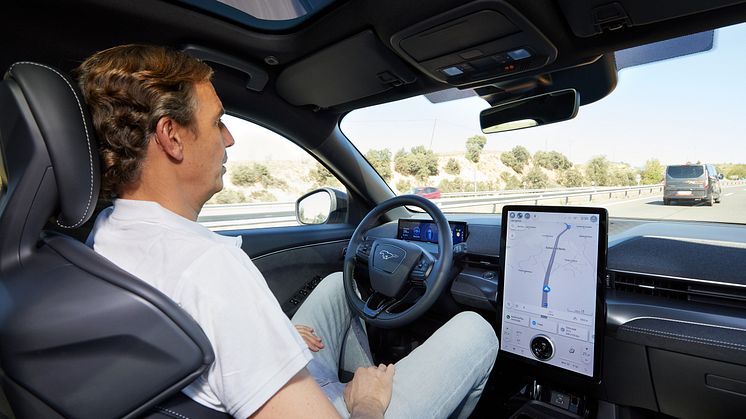 Slip hænderne fra rattet, når du cruiser på motorvejen med Ford BlueCruise