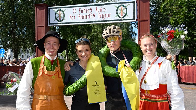 Jenny Rissveds och Simon Andreassen vann Cykelvasan 90 2024