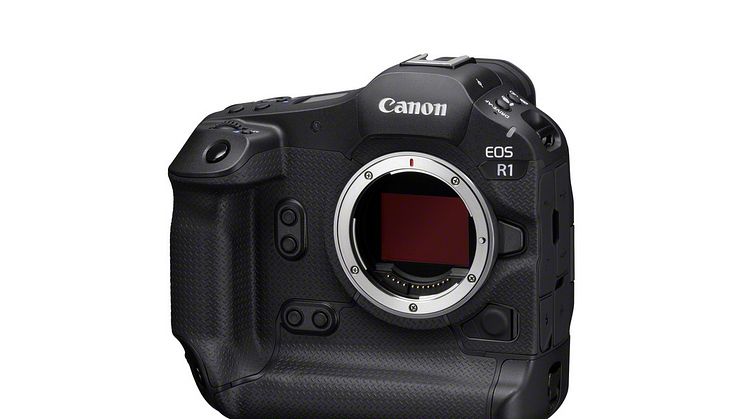 03 Canon EOS R1 FrontSlantLeft BODY.jpg