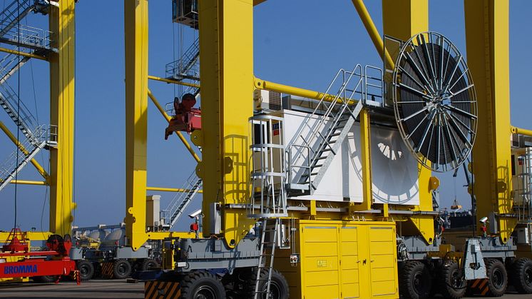 Cavotec reels electrify Jebel Ali RTGs