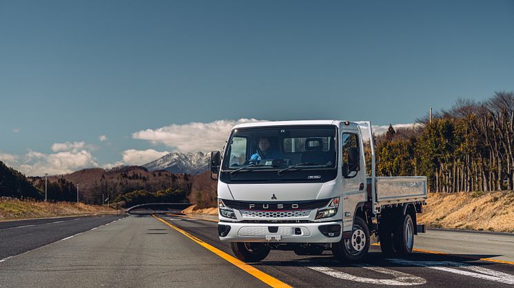 FUSO eCanter 2024