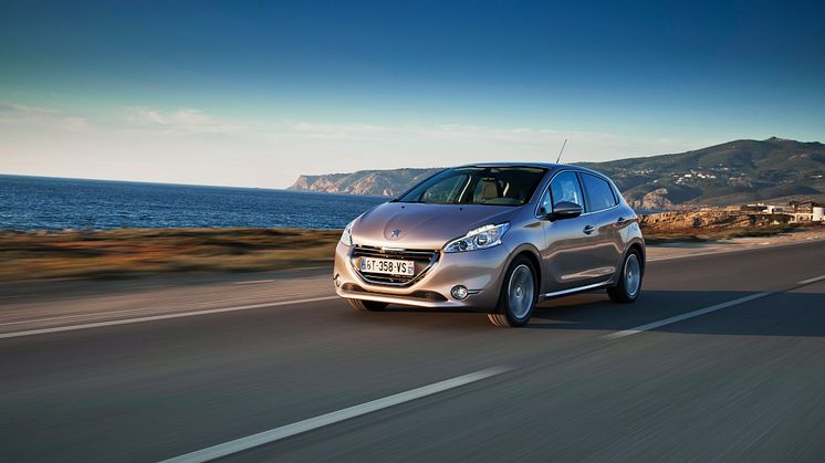 Sverigepremiär: Peugeot 208 - nya generationens småbil 