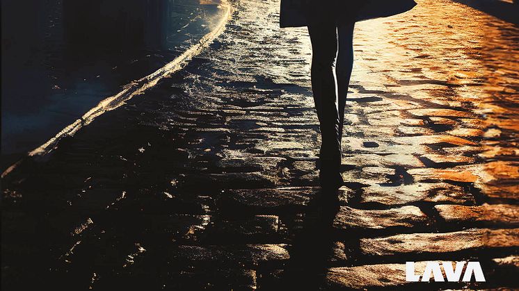 Den skickliga konsttjuven Alivia Krans återvänder i Martina Royys nya roman "Späckhuggaren"
