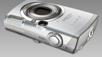 Teknik för ansiktsigenkänning och optisk bildstabilisator ingår i eleganta Digital IXUS 950 IS 