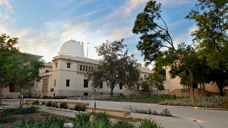 Linde Laboratory, Caltech, California
