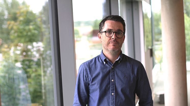 - Arbeidsgivere må tørre å stille spørsmål ved sykemeldinger, sier Jørgen Brostrøm, HR- og ledelsesrådgiver i Simployer (FOTO: Lise Gro Andersen, Simployer)