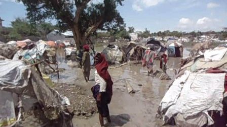 Skyfall istället för torka i Mogadishu – översvämningarna drabbar barnen värst 