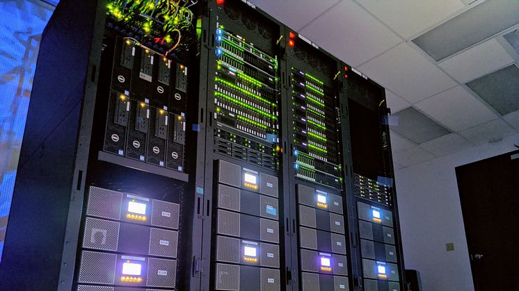 eaton-9px-data-center-racks-ups-low-angle-view.jpg