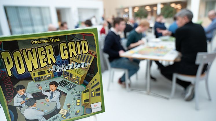 Nytt för i år var att finalen avgjordes med en utslagsrunda av Power Grid - The card game.