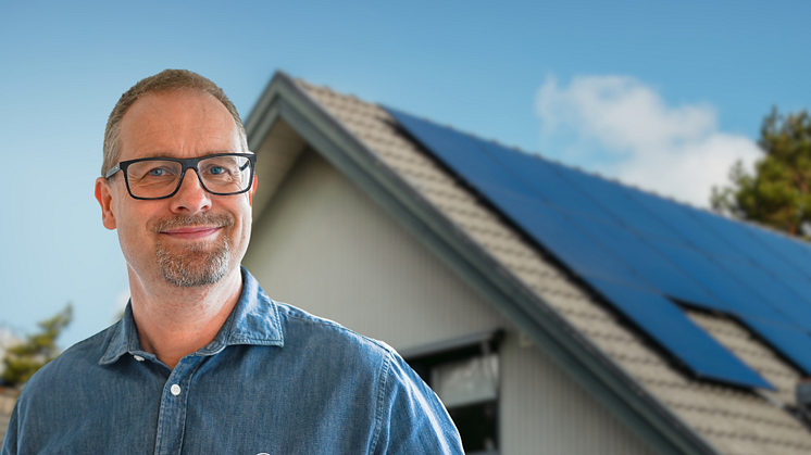 Martin Holmén, produktansvarig för Elhandel och energitjänster på C4 Energi, berättar hur du bäst sköter om din solcellsanläggning.