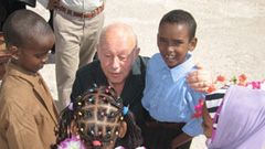 Helmut Kutin, president SOS Children's Vilages International, i Mogadishu