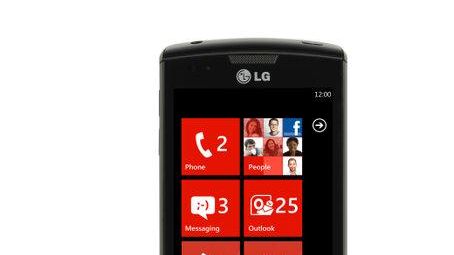 LG Optimus 7 - den første mobilen i Norge med WP7 Mango