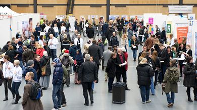 Jobbmässan i Örebro lockade över 100 företag – många fick chansen till nytt jobb