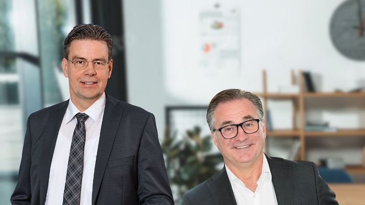 DMSFACTORY-Geschäftsführer Manfred Forst (l.) und Business Coach Uwe Alten. Quelle: Unternehmerwelt Heute/DMSFACTORY