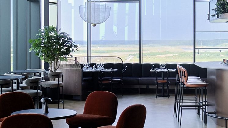 CL Helsinki Airport Rooftop Bar vol 2.JPG