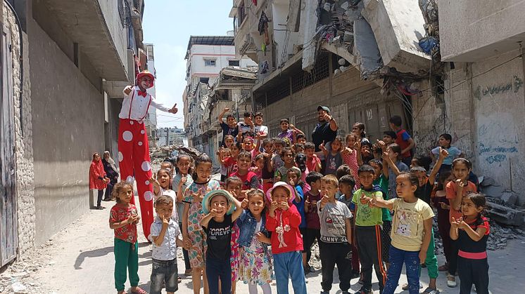 Clowner utan Gränser i Gaza maj 2024.jpg
