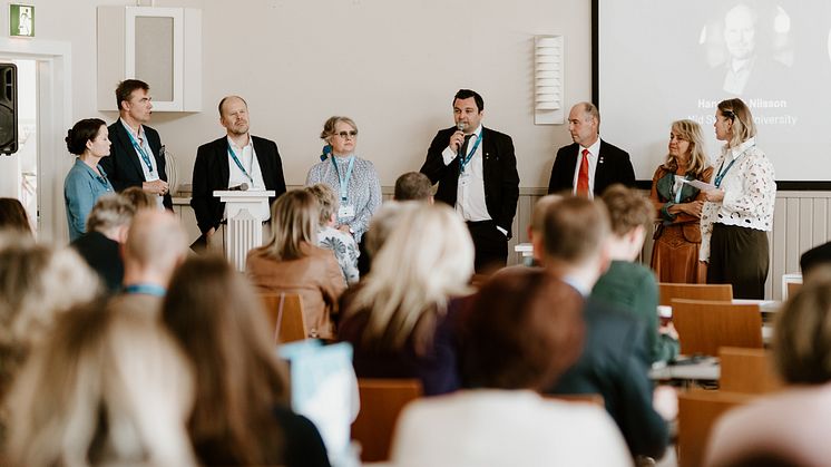 Kvarkenrådets beredningsgrupp för energisektorn presenterades på Kvarkenrådets årsmöte. 