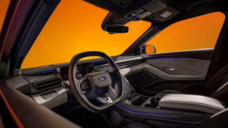 2024 Ford Elektrisk Capri (23).jpg