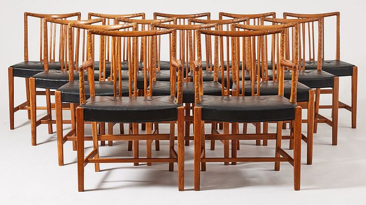 Karmstolar av Hans J Wegner