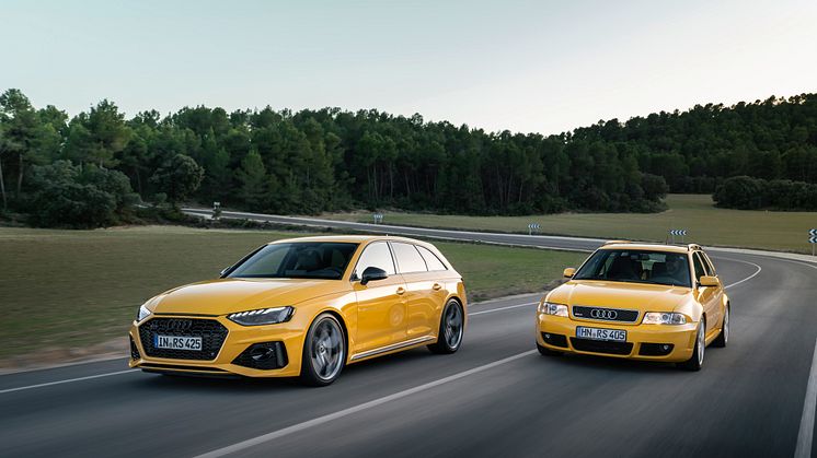 Audi RS 4 Avant edition 25 years og Audi RS4 Sport