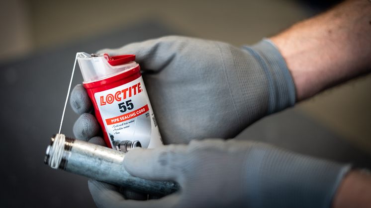 Loctite 55