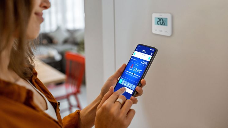 Med nya TECEfloor Smart Home styrs golvvärme, radiatorer och andra produkter enkelt via en app eller kontrollpanel. Produkten lanseras under Nordbygg. 