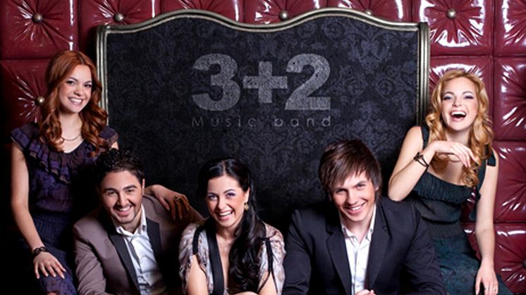 3 + 2 feat Robert Wells "Butterflies”;  Robert tar med sig kvintetten till Sverige i sommar!