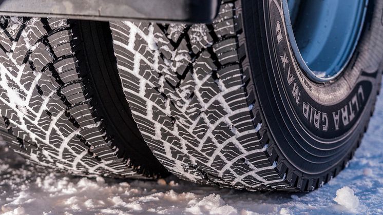 DAF hyväksyy ensimmäisenä valmistajana Goodyear ULTRA GRIP MAX -renkaat ensiasennusrenkaiksi