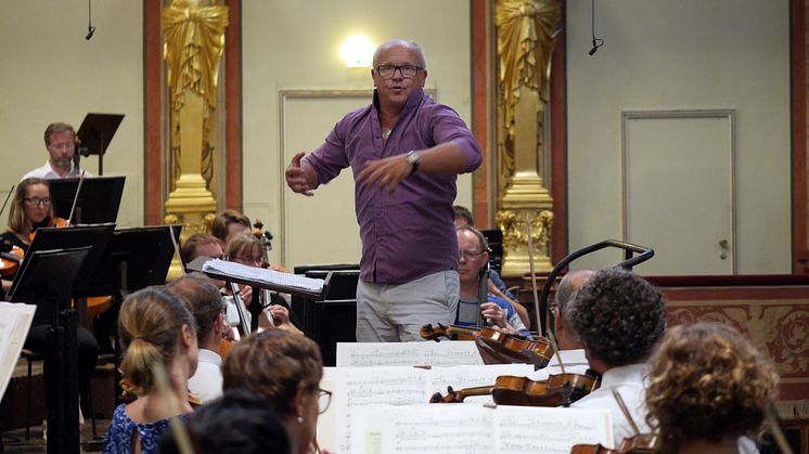 Christian Lindberg dirigerade mästerligt i Musikverein, skriver bloggen Klassik begeistert. Foto från akustikrepetitionen i Musikverein. 