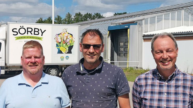 Lars Hallenberg, Cornelis Schrieken och Staffan Thegel på Sörby Handelsträdgård i Gävle.