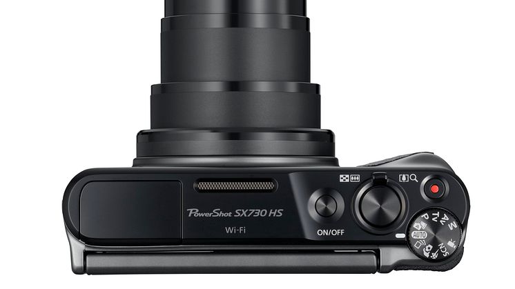 PowerShot SX730 HS lens out